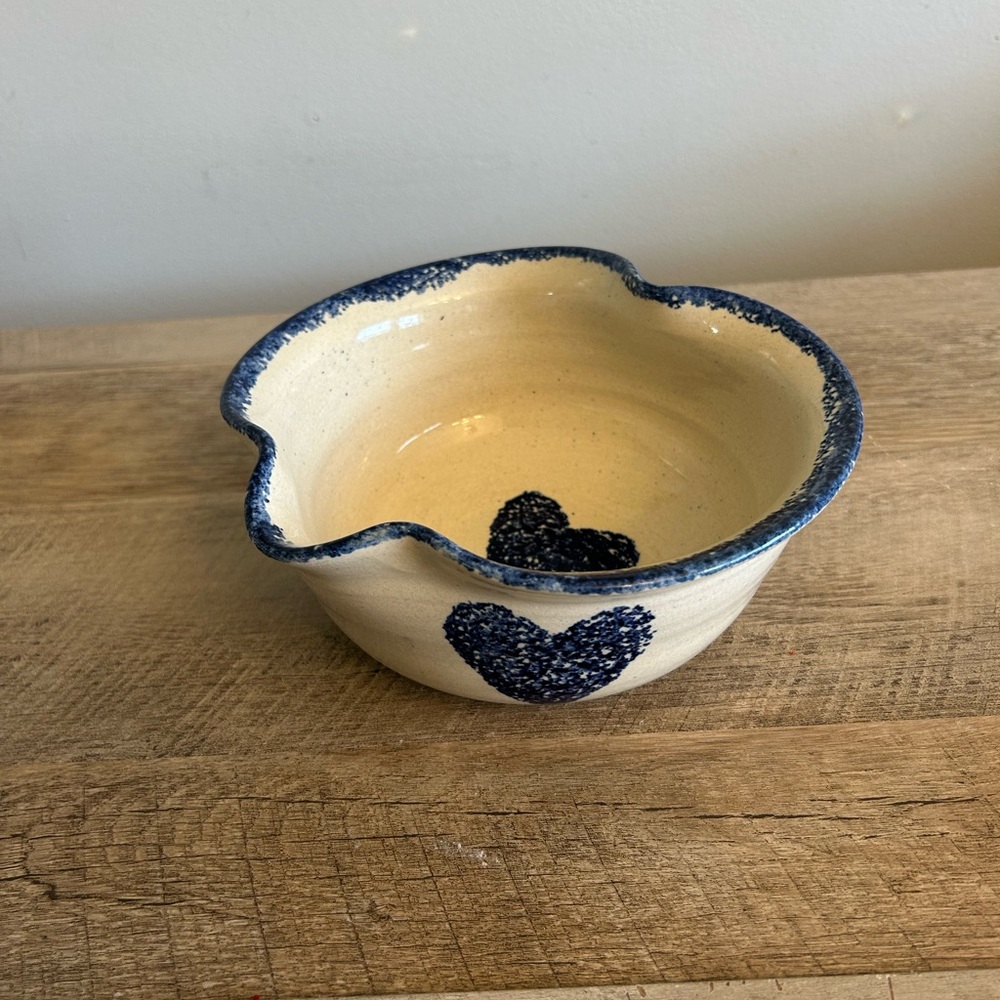 Marshall Pottery Texas | Small Heart Shaped Bowl‎ Primitive Hearts Signed  3.25”